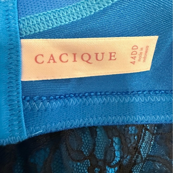 Cacique Full Figure Blue and Black Lace Bra - Picture 4 of 7